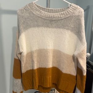 So soft! Gray, tan, and cream sweater